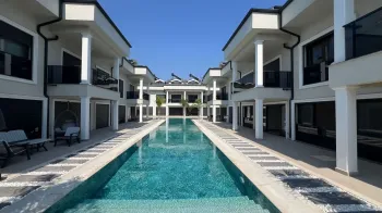 Просторные апартаменты для семейного проживания на реке Чалыш